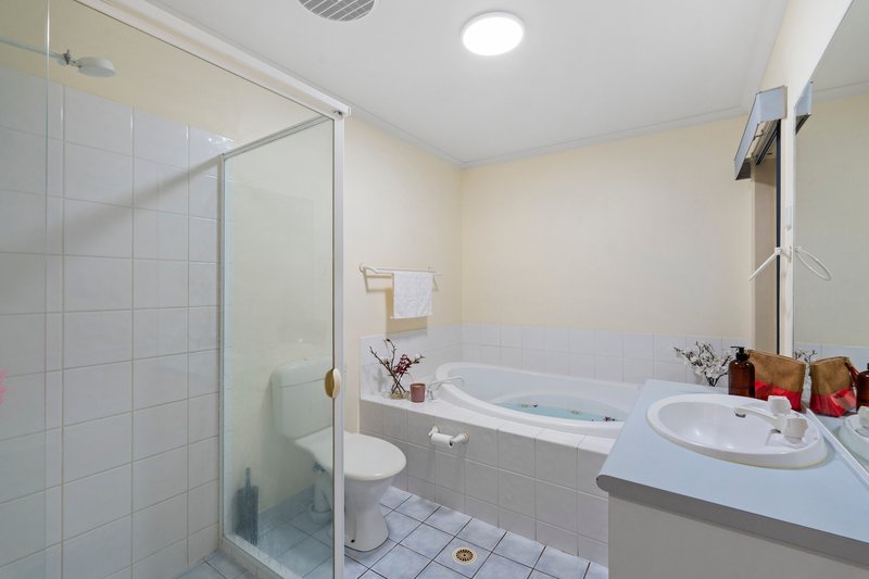 Photo - 60 Dampier Crescent, Drewvale QLD 4116 - Image 9
