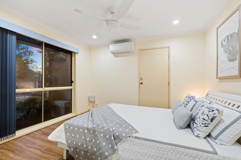 Photo - 60 Dampier Crescent, Drewvale QLD 4116 - Image 13