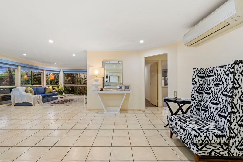 Photo - 60 Dampier Crescent, Drewvale QLD 4116 - Image 20