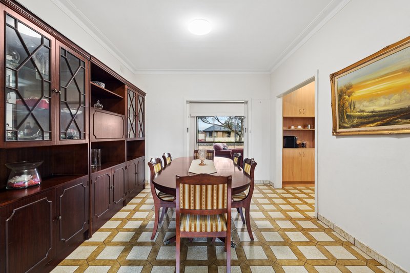 Photo - 60 Darebin Boulevard, Reservoir VIC 3073 - Image 6