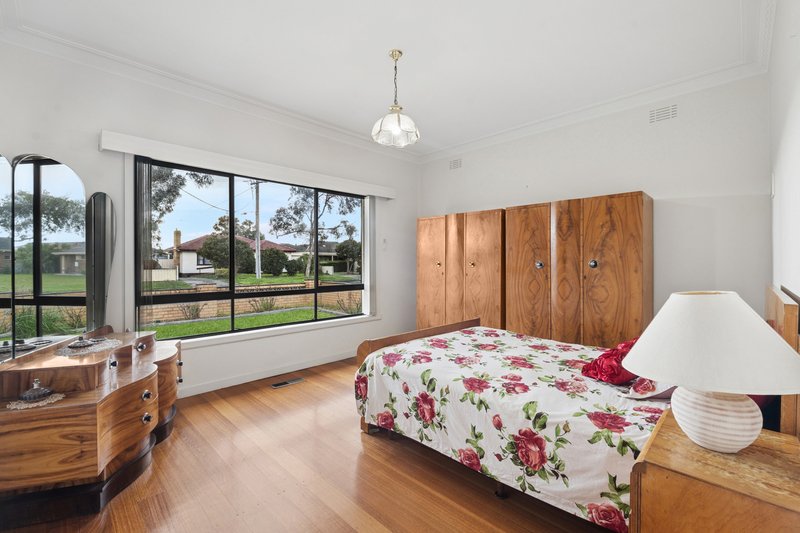 Photo - 60 Darebin Boulevard, Reservoir VIC 3073 - Image 10