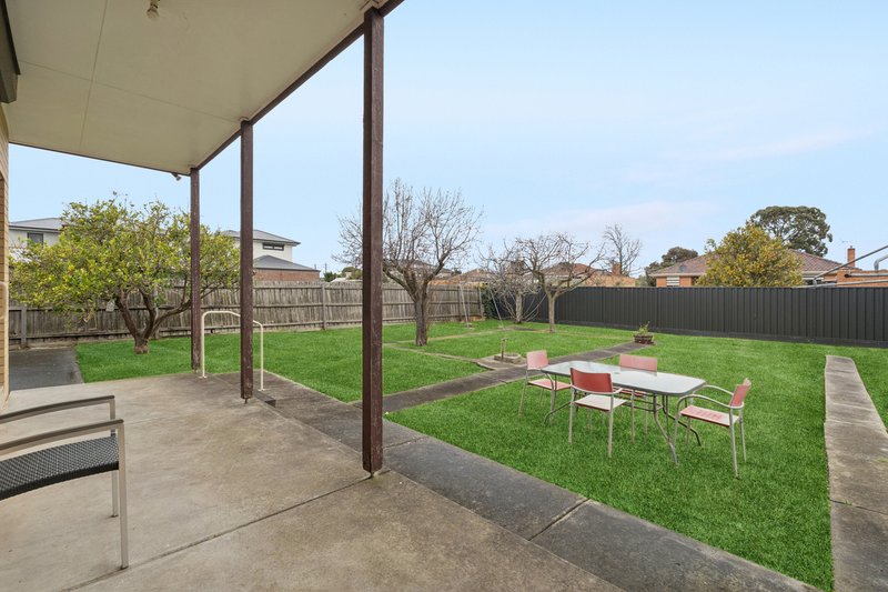 Photo - 60 Darebin Boulevard, Reservoir VIC 3073 - Image 16