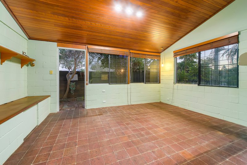 Photo - 60 Davidson Street, Newmarket QLD 4051 - Image 8