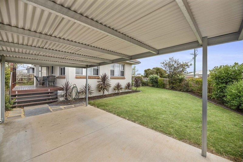 Photo - 60 Drayton Road, Harristown QLD 4350 - Image 11