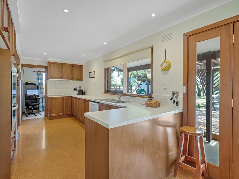 Photo - 60 Duncans Lane, Diggers Rest VIC 3427 - Image 10