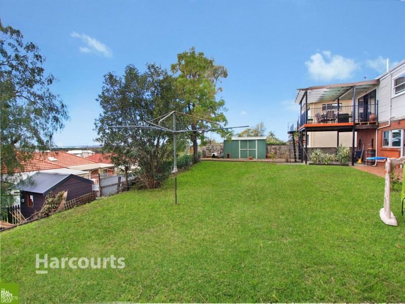 Photo - 60 Edgeworth Avenue, Kanahooka NSW 2530 - Image 8