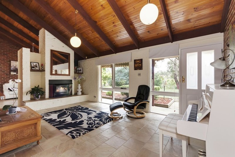 Photo - 60 Eighteenth Avenue, Eden Park VIC 3757 - Image 3