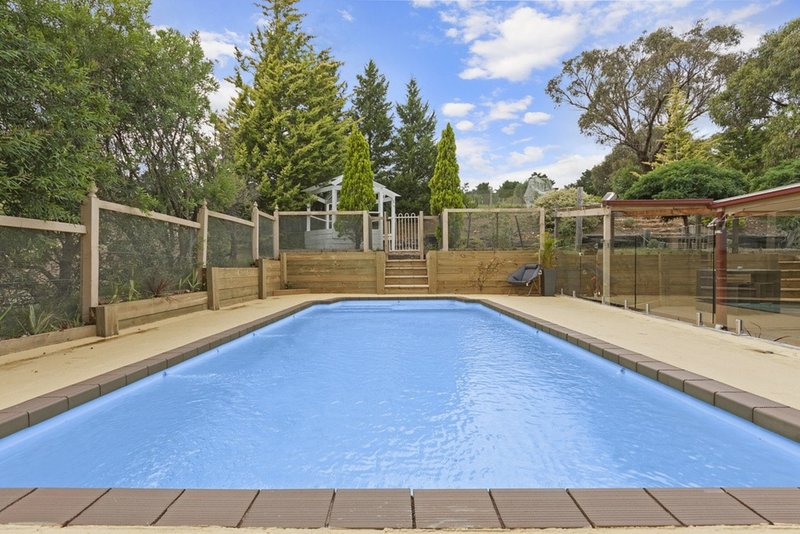 Photo - 60 Eighteenth Avenue, Eden Park VIC 3757 - Image 8