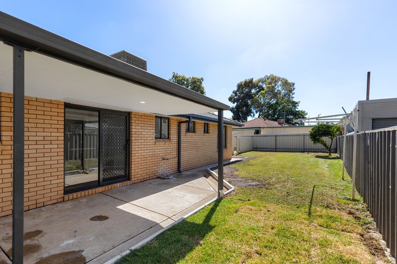 Photo - 60 Elizabeth Avenue, Forest Hill NSW 2651 - Image 12