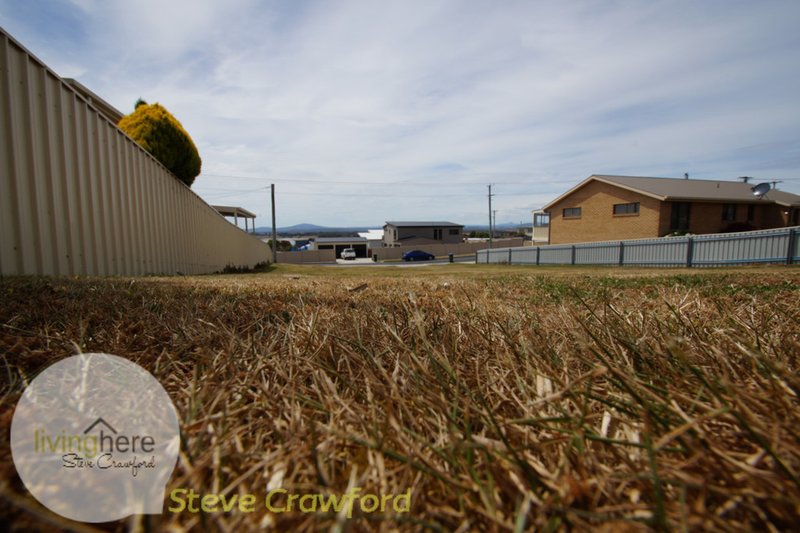 Photo - 60 Emma Street, Bridport TAS 7262 - Image 3