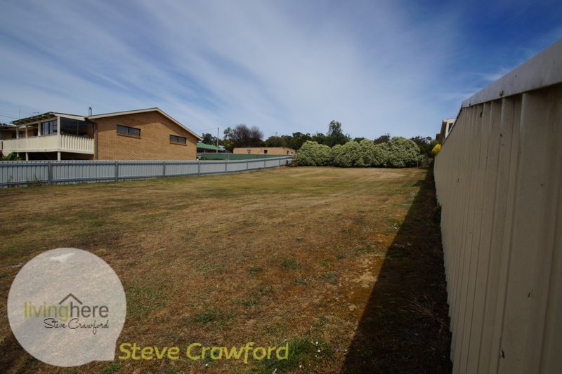 Photo - 60 Emma Street, Bridport TAS 7262 - Image 6