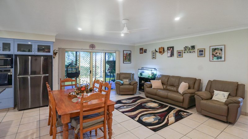 Photo - 60 Eversleigh Road, Sarina QLD 4737 - Image 6