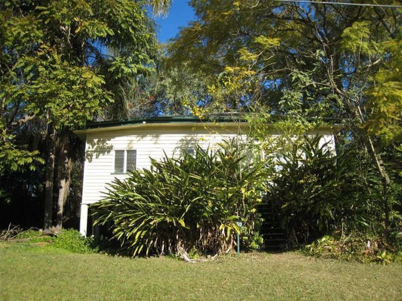 Photo - 60 Fawkner Street, Chapel Hill QLD 4069 - Image 3