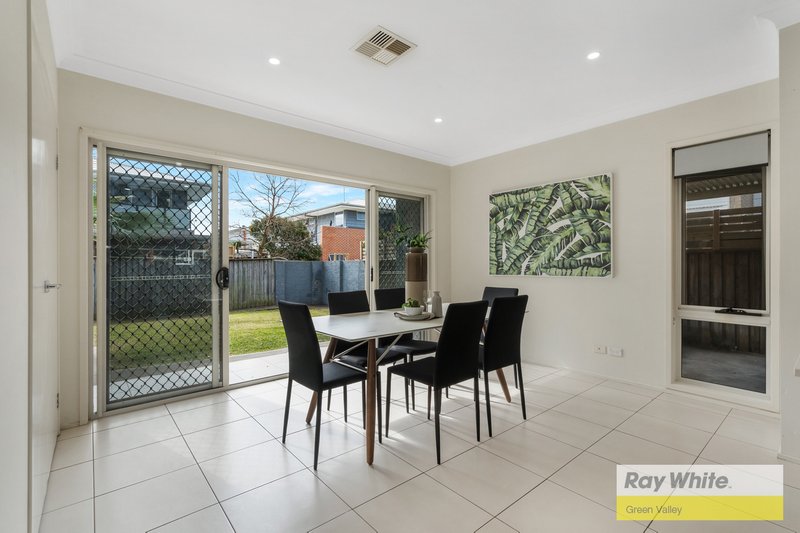 Photo - 60 Fowler Road, Claremont Meadows NSW 2747 - Image 6