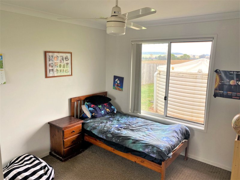 Photo - 60 Frangipani Drive, Kingaroy QLD 4610 - Image 8