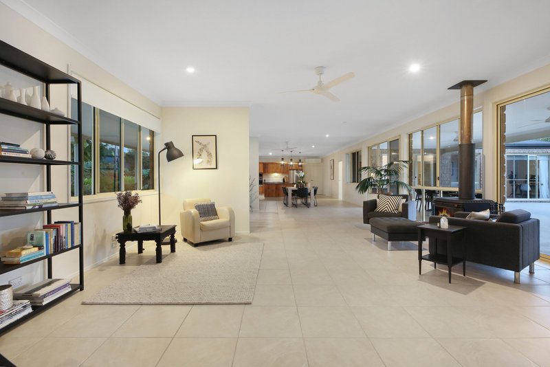 Photo - 60 Gladrose Crescent, Wongawallan QLD 4210 - Image 11