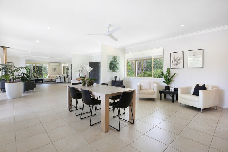 Photo - 60 Gladrose Crescent, Wongawallan QLD 4210 - Image 12