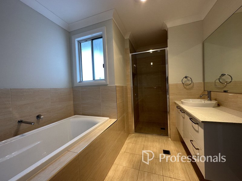 Photo - 60 Gladstone Parade, Riverstone NSW 2765 - Image 9