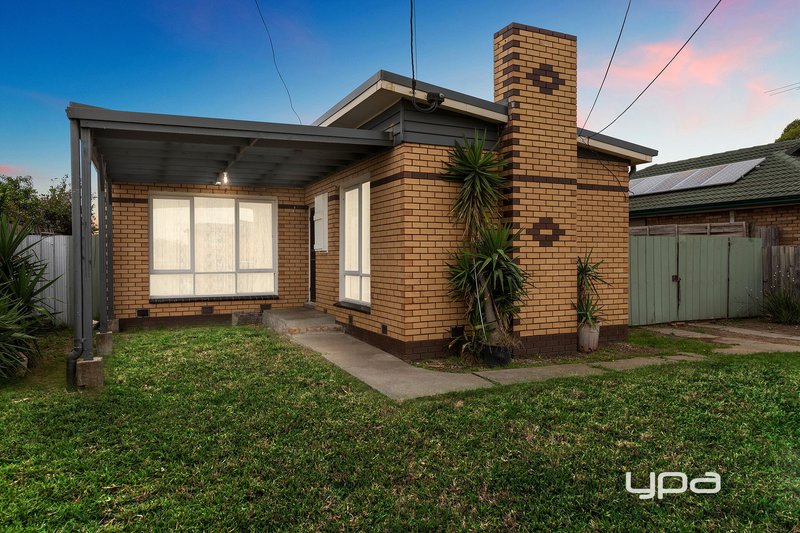 60 Gladstone Street, St Albans VIC 3021