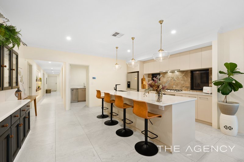 Photo - 60 Greensand Promenade, Treeby WA 6164 - Image 5