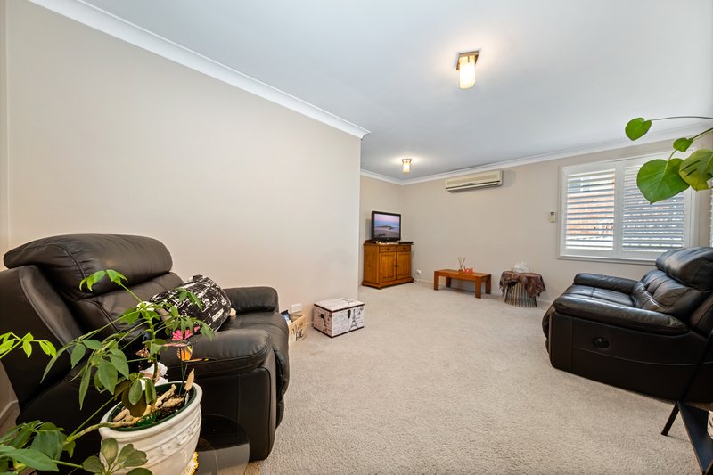 Photo - 60 Greenwood Avenue, Berkeley Vale NSW 2261 - Image 6