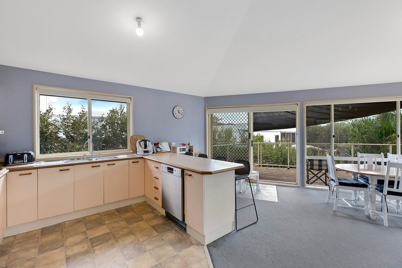 Photo - 60 Havenview Road, Terrigal NSW 2260 - Image 6