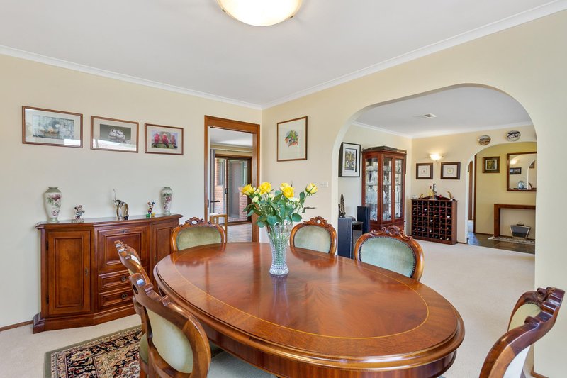 Photo - 60 Herron Crescent, Latham ACT 2615 - Image 12