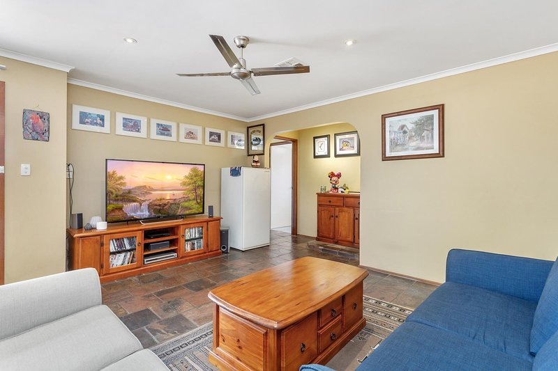 Photo - 60 Herron Crescent, Latham ACT 2615 - Image 17