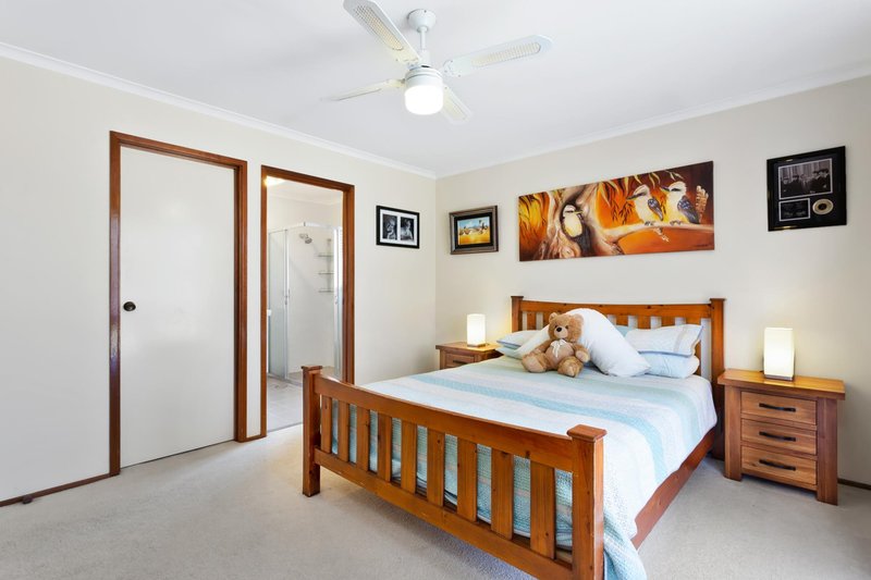 Photo - 60 Herron Crescent, Latham ACT 2615 - Image 18