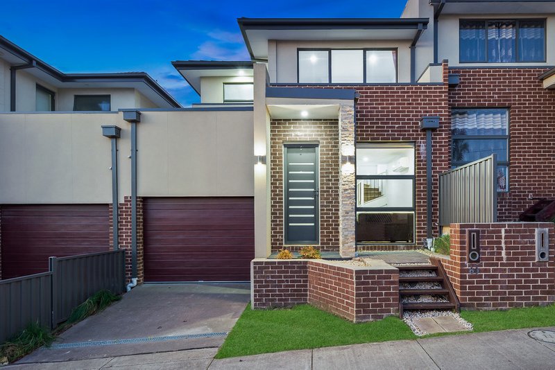 60 Hilltop Crescent, Burwood East VIC 3151