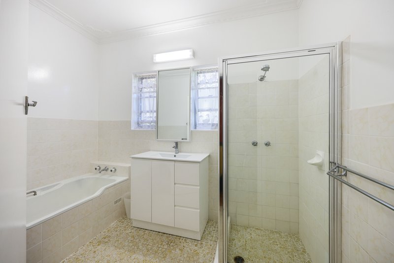 Photo - 60 Hillvue Road, Tamworth NSW 2340 - Image 11