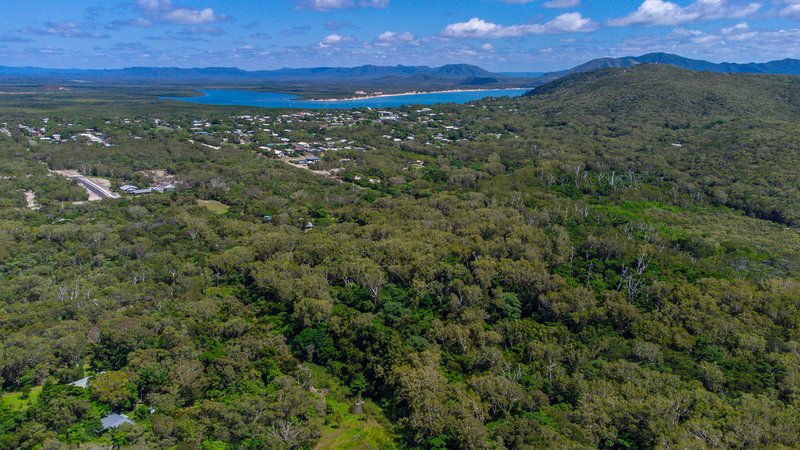 Photo - 60 Howard Street, Cooktown QLD 4895 - Image 2