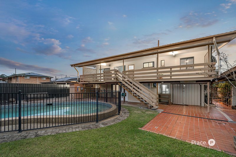 Photo - 60 Jacaranda Drive, Albany Creek QLD 4035 - Image 2