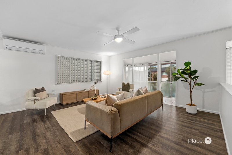 Photo - 60 Jacaranda Drive, Albany Creek QLD 4035 - Image 6