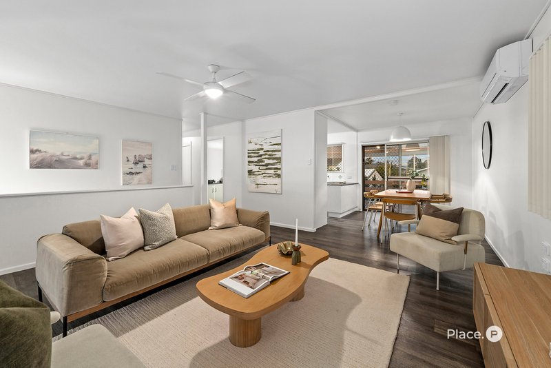 Photo - 60 Jacaranda Drive, Albany Creek QLD 4035 - Image 7