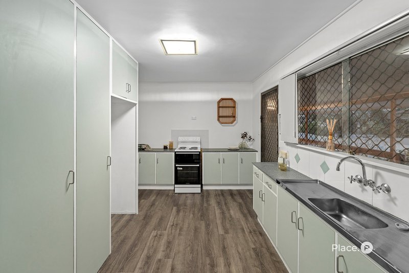 Photo - 60 Jacaranda Drive, Albany Creek QLD 4035 - Image 12