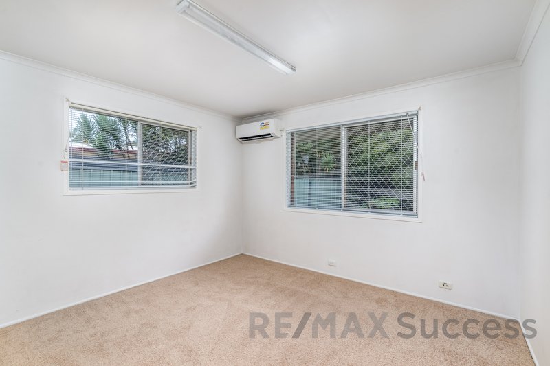 Photo - 60 Jennifer Crescent, Darling Heights QLD 4350 - Image 6