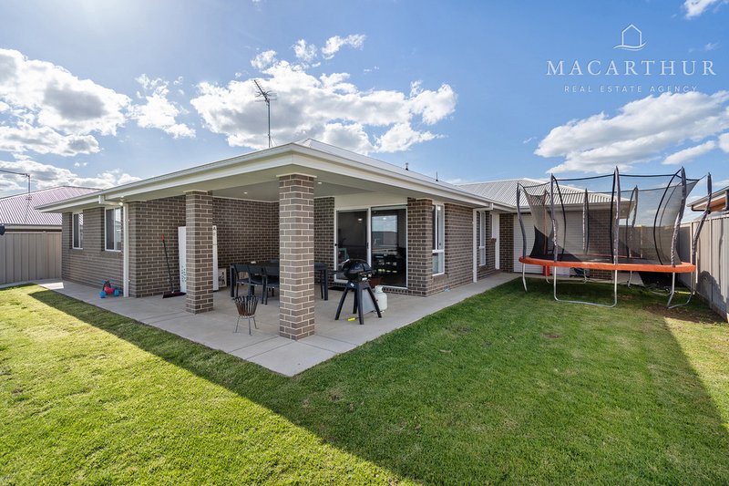 Photo - 60 Jumbuck Drive, Gobbagombalin NSW 2650 - Image 27