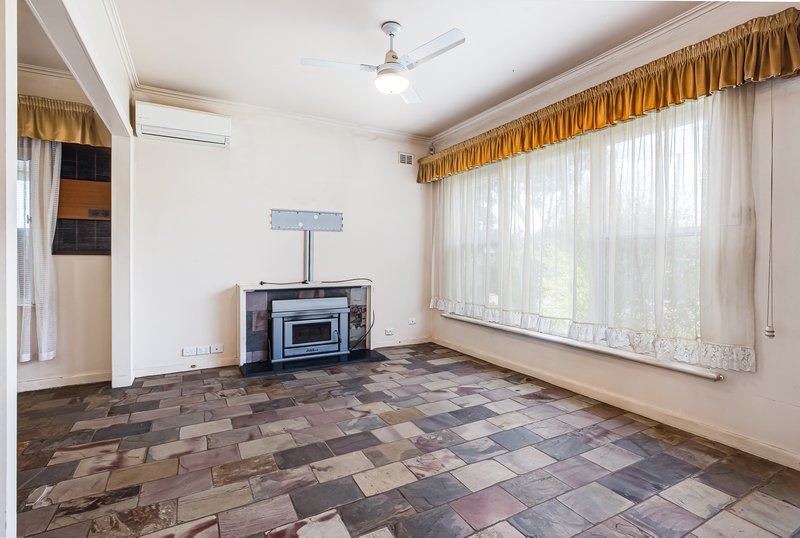 Photo - 60 Kanbara Street, Flinders Park SA 5025 - Image 8