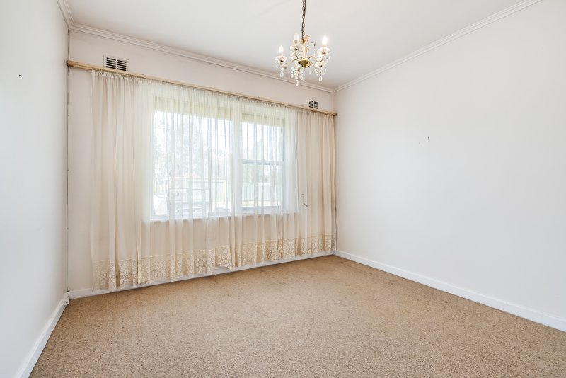 Photo - 60 Kanbara Street, Flinders Park SA 5025 - Image 11