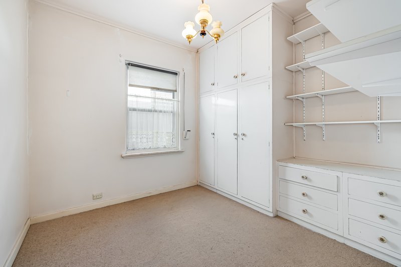 Photo - 60 Kanbara Street, Flinders Park SA 5025 - Image 12