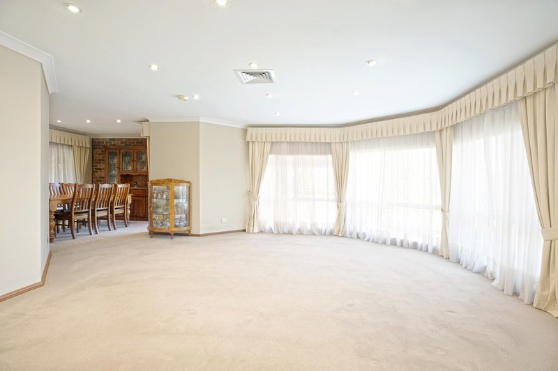 Photo - 60 Kenneth Slessor Drive, Glenmore Park NSW 2745 - Image 4