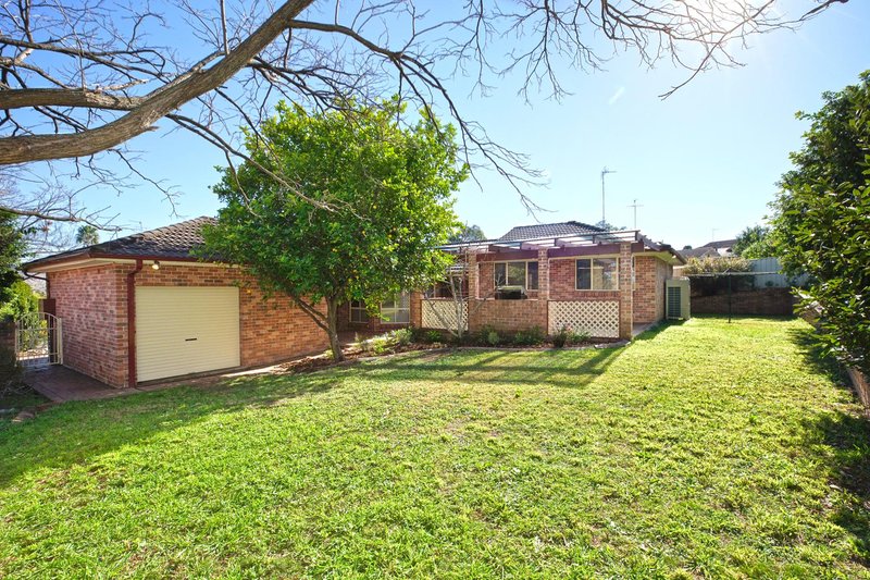 Photo - 60 Kenneth Slessor Drive, Glenmore Park NSW 2745 - Image 7