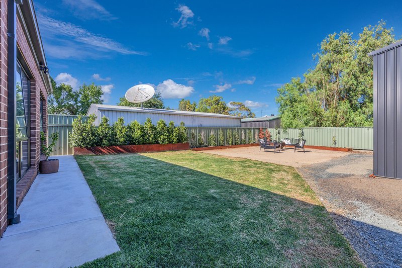 Photo - 60 Kerford Street, Rochester VIC 3561 - Image 17