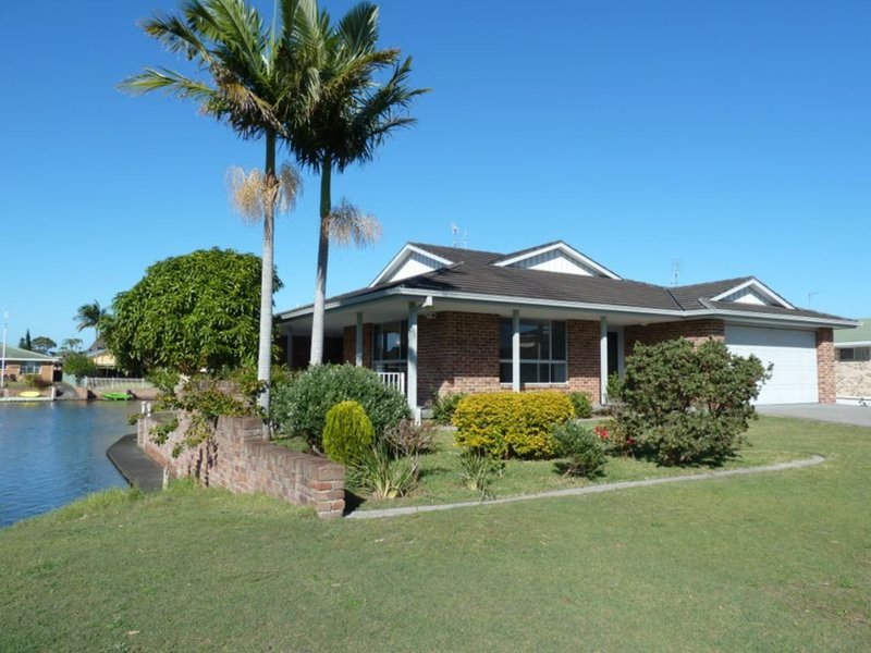 60 King George Parade, Forster NSW 2428
