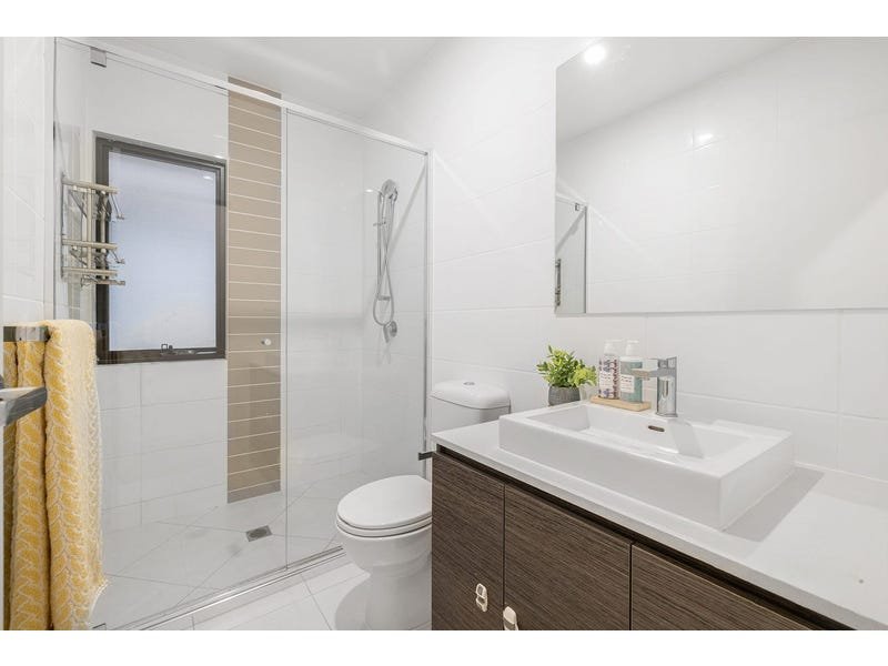 Photo - 60 Kookaburra Circuit, Rochedale QLD 4123 - Image 5