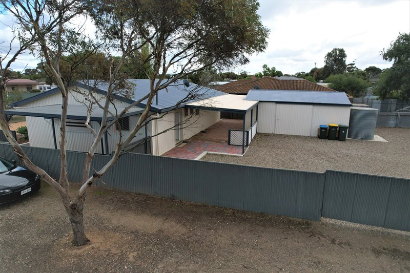 Photo - 60 Lachlan Avenue, Murray Bridge SA 5253 - Image 14