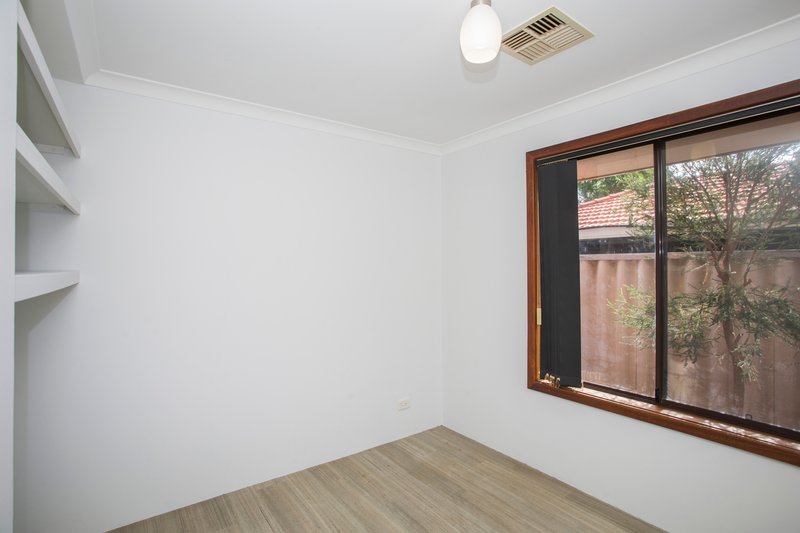 Photo - 60 Lewis Jones Cross, Stratton WA 6056 - Image 12