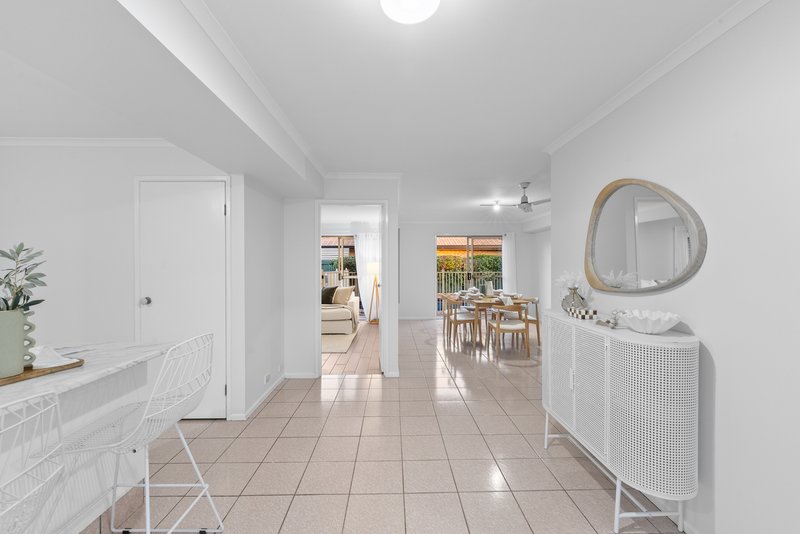 Photo - 60 Limetree Parade, Runaway Bay QLD 4216 - Image 6