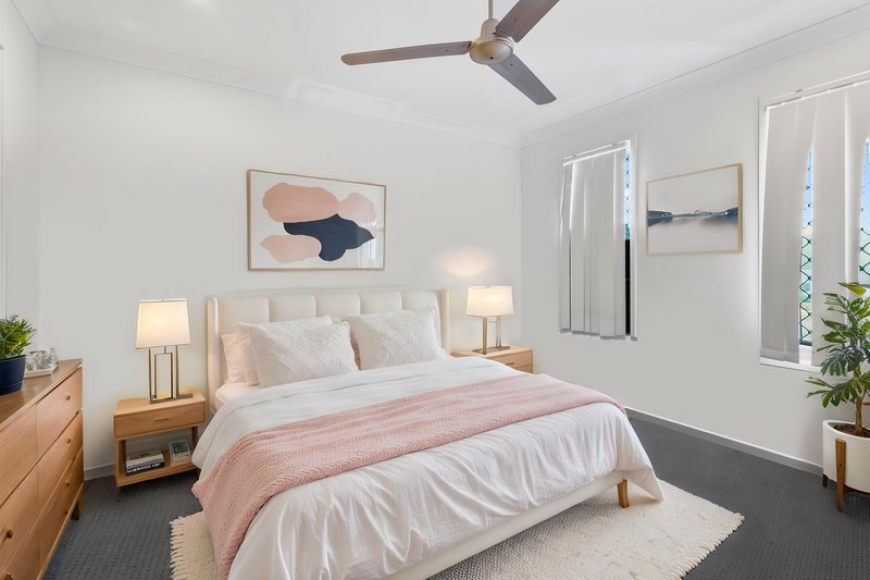 Photo - 60 Littleford Circuit, Bundamba QLD 4304 - Image 9